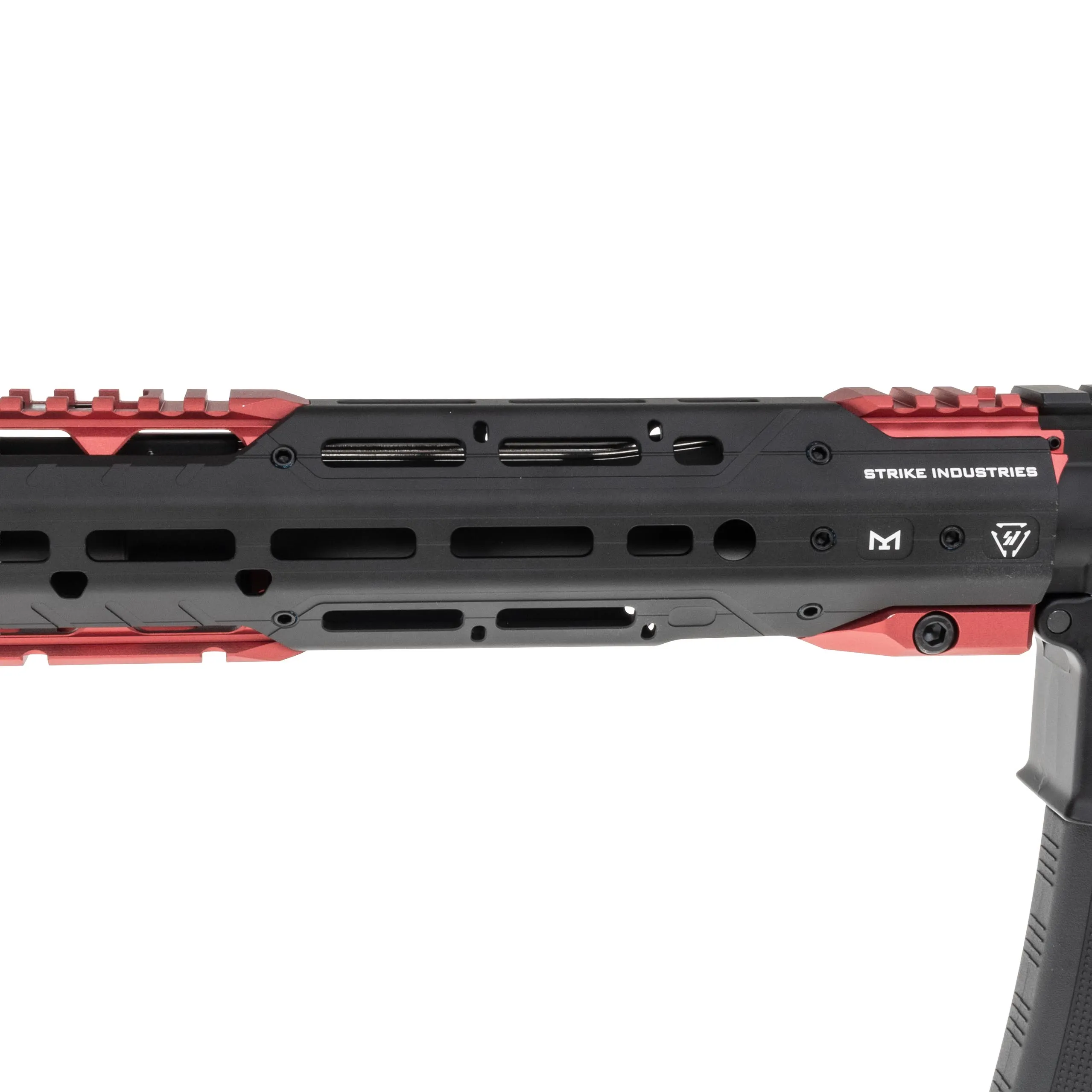 SAC x Fusion F2 Strike Industried Gridlock 11", Black/Red