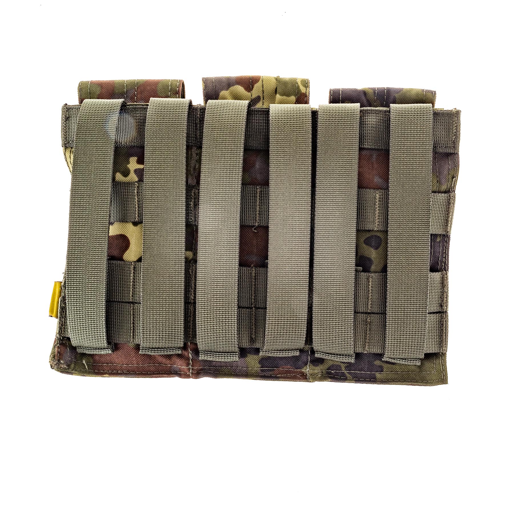 Shadow Triple AK/M4 Mag Pouch, Flecktarn