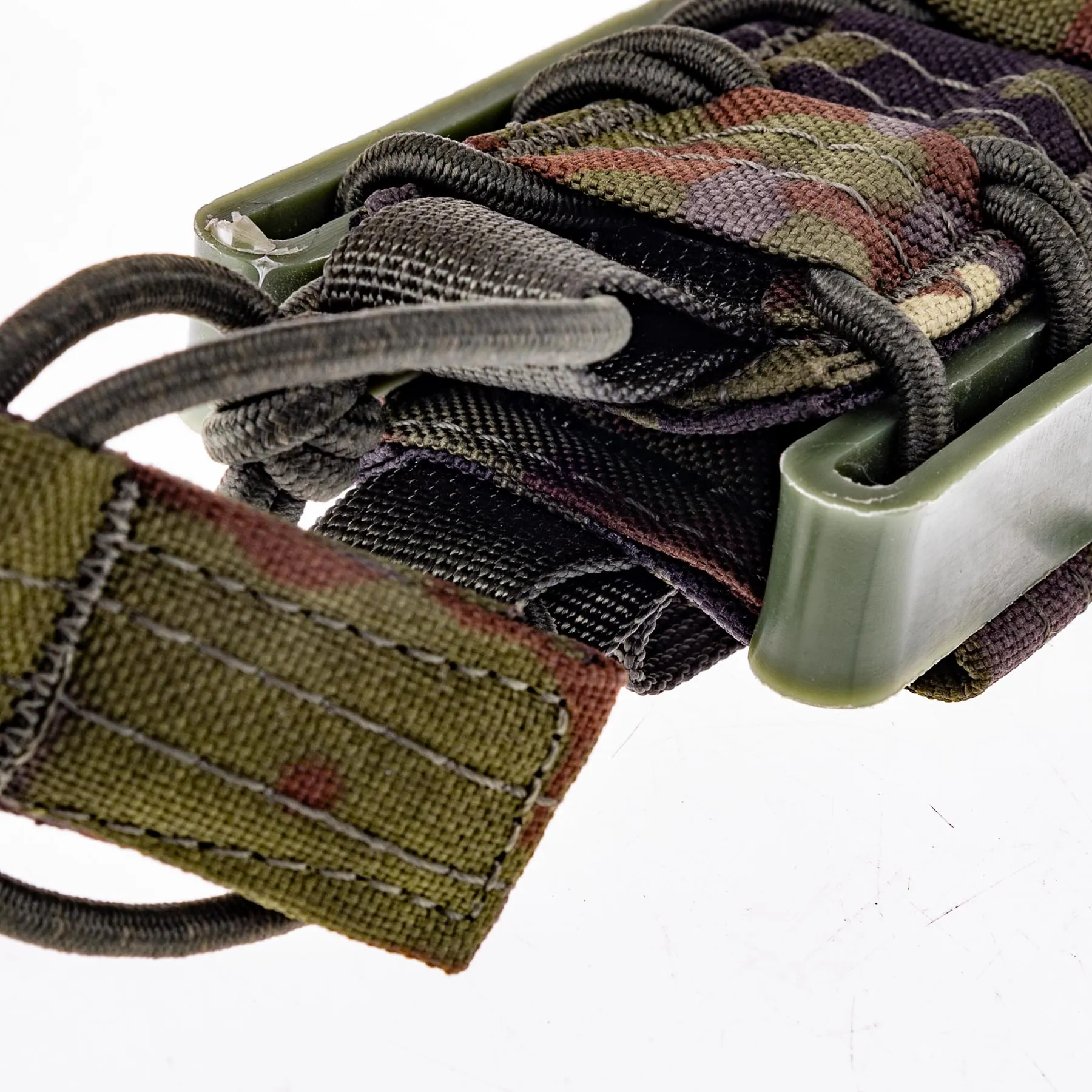 Shadow Rapid Access Pistol Mag Pouch, Flecktarn