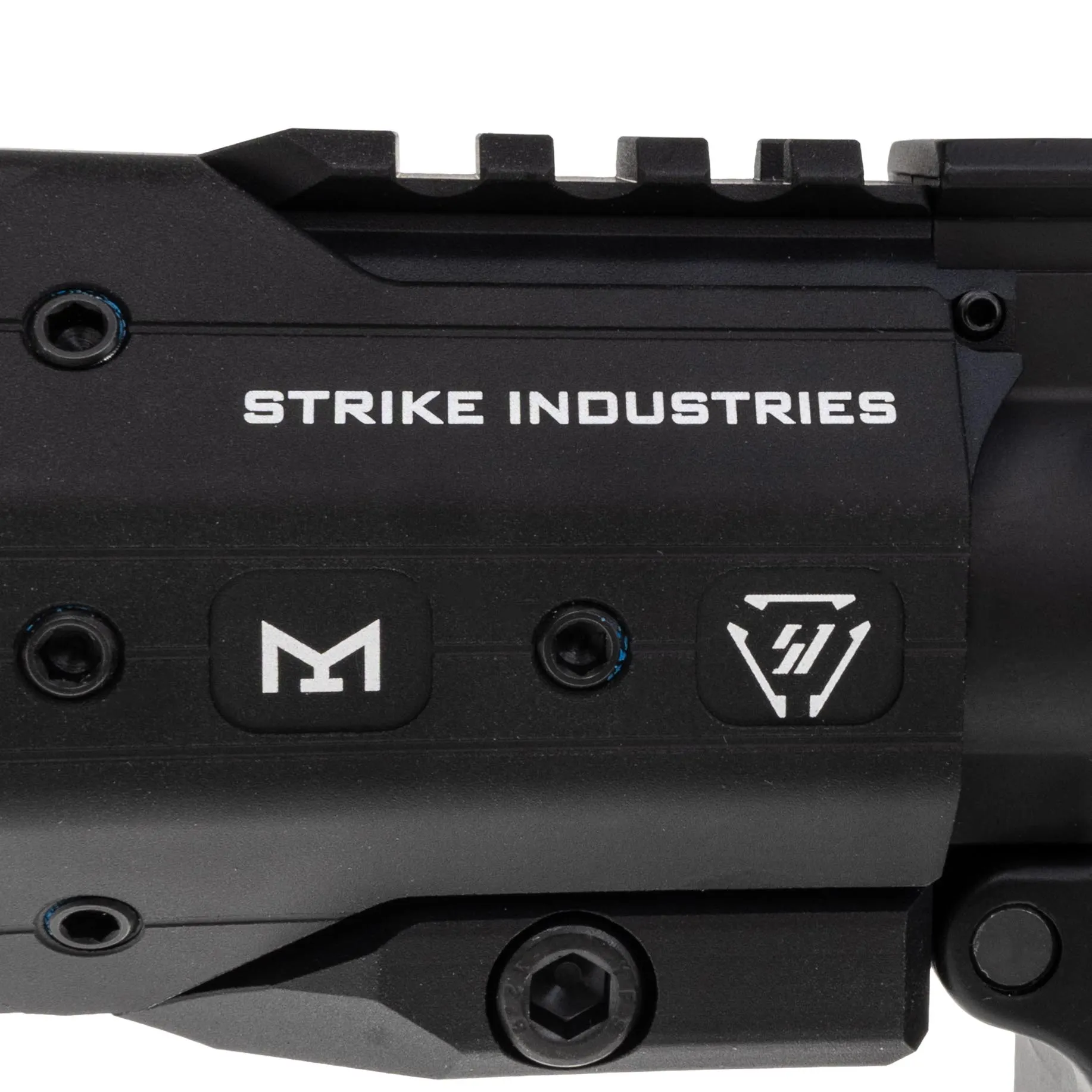 SAC x Fusion F2 Strike Industried Gridlock 11", Black