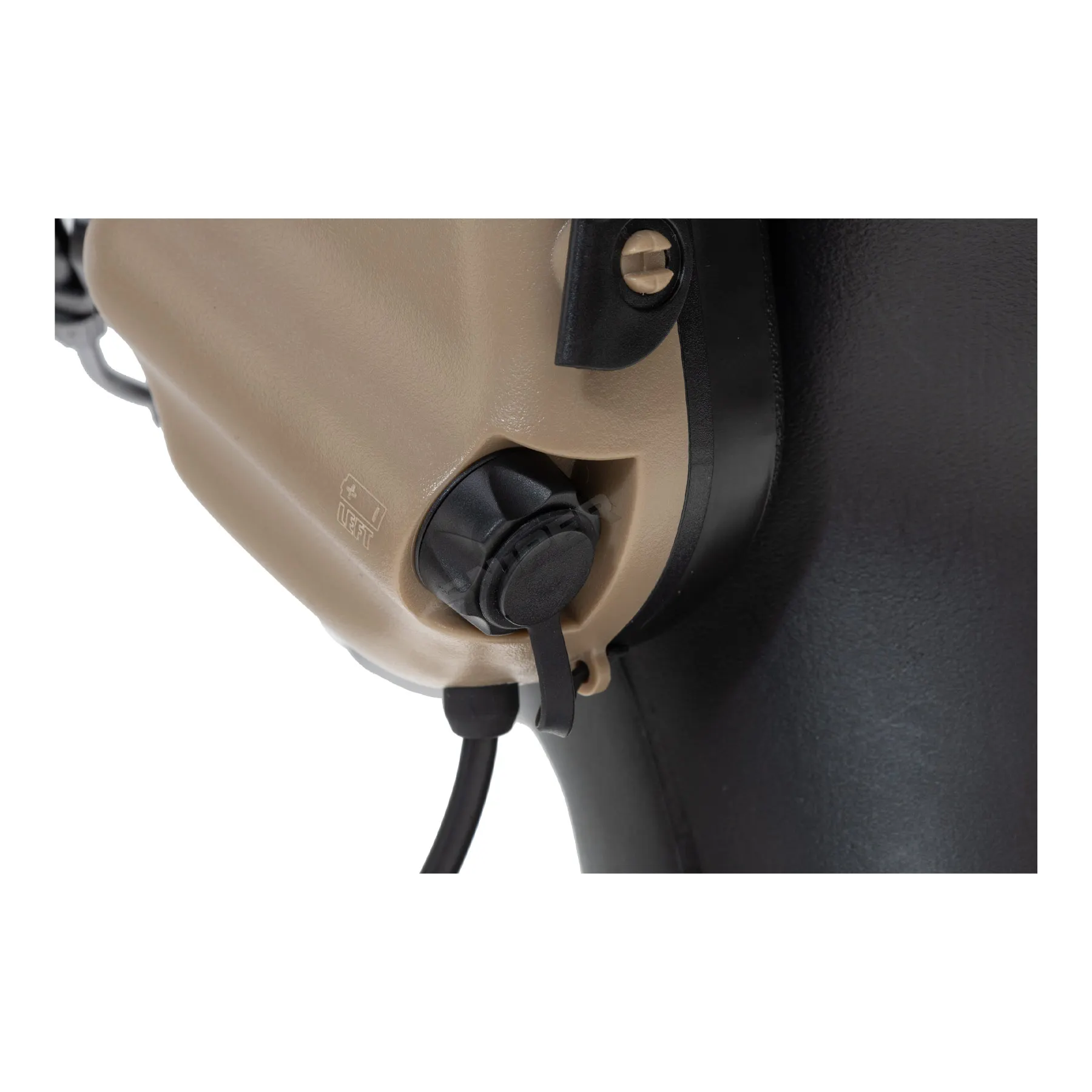 Earmor M32 Mod. 4 Active Hearing Protectors, Coyote Earmor M32 Mod. 4 Active Hearing Protectors, Tan