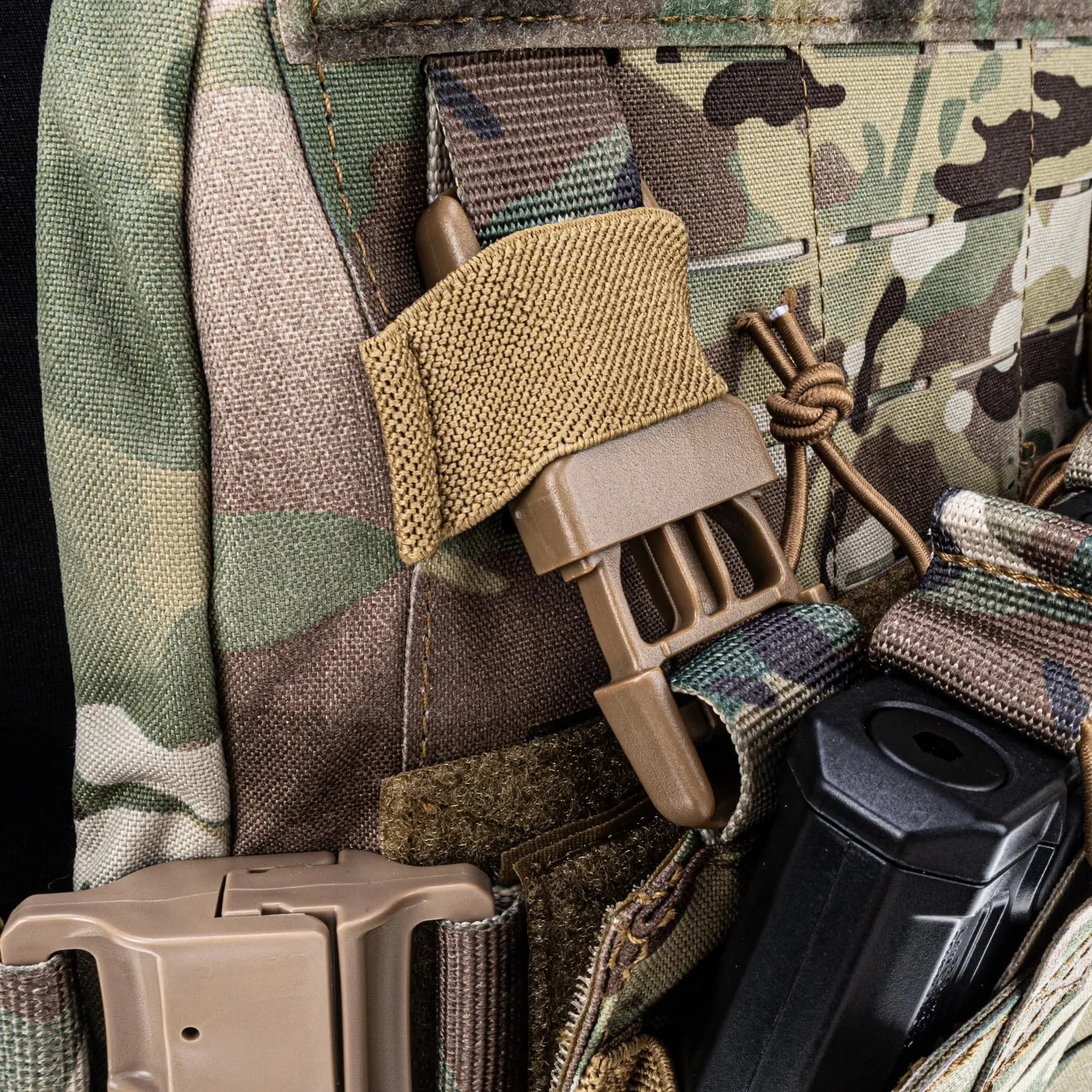 Conquer MQR Vest Plattenträger, Multicam