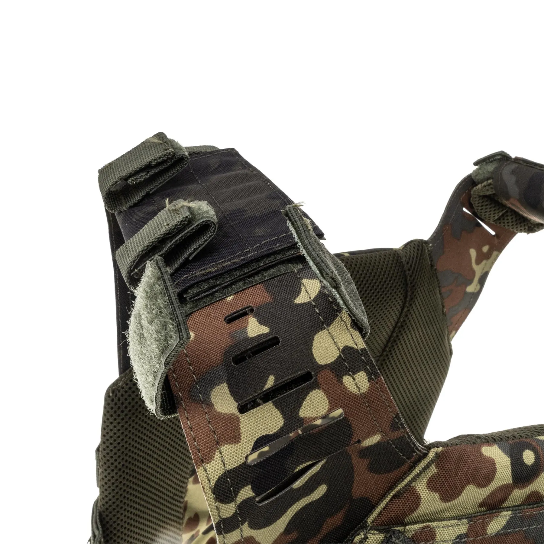 Shadow Spartan Plate Carrier, Flecktarn