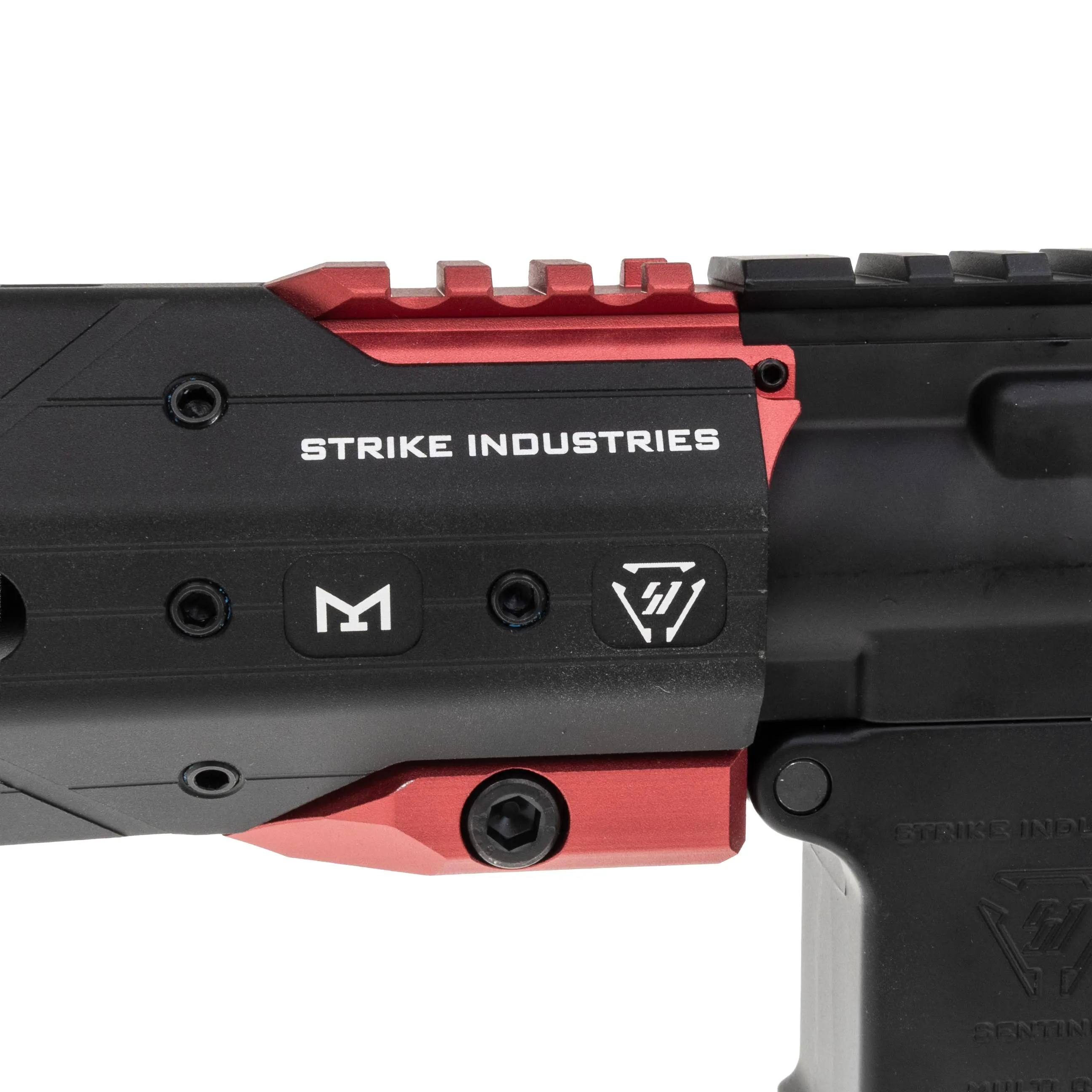 SAC x Fusion F2 Strike Industried Gridlock 11", Black/Red