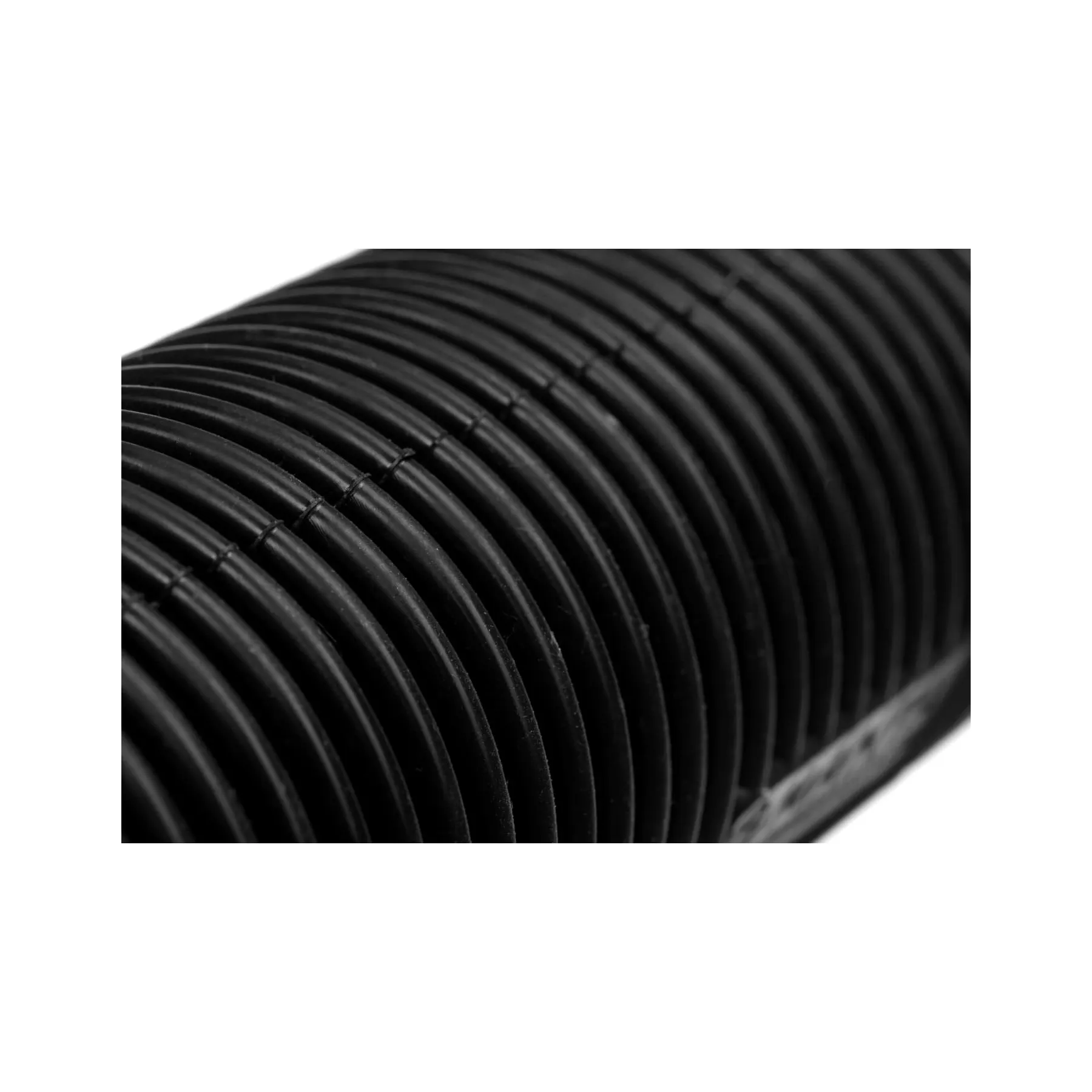 Manta 7 x 1.5" ID Suppressor Cover, Black
