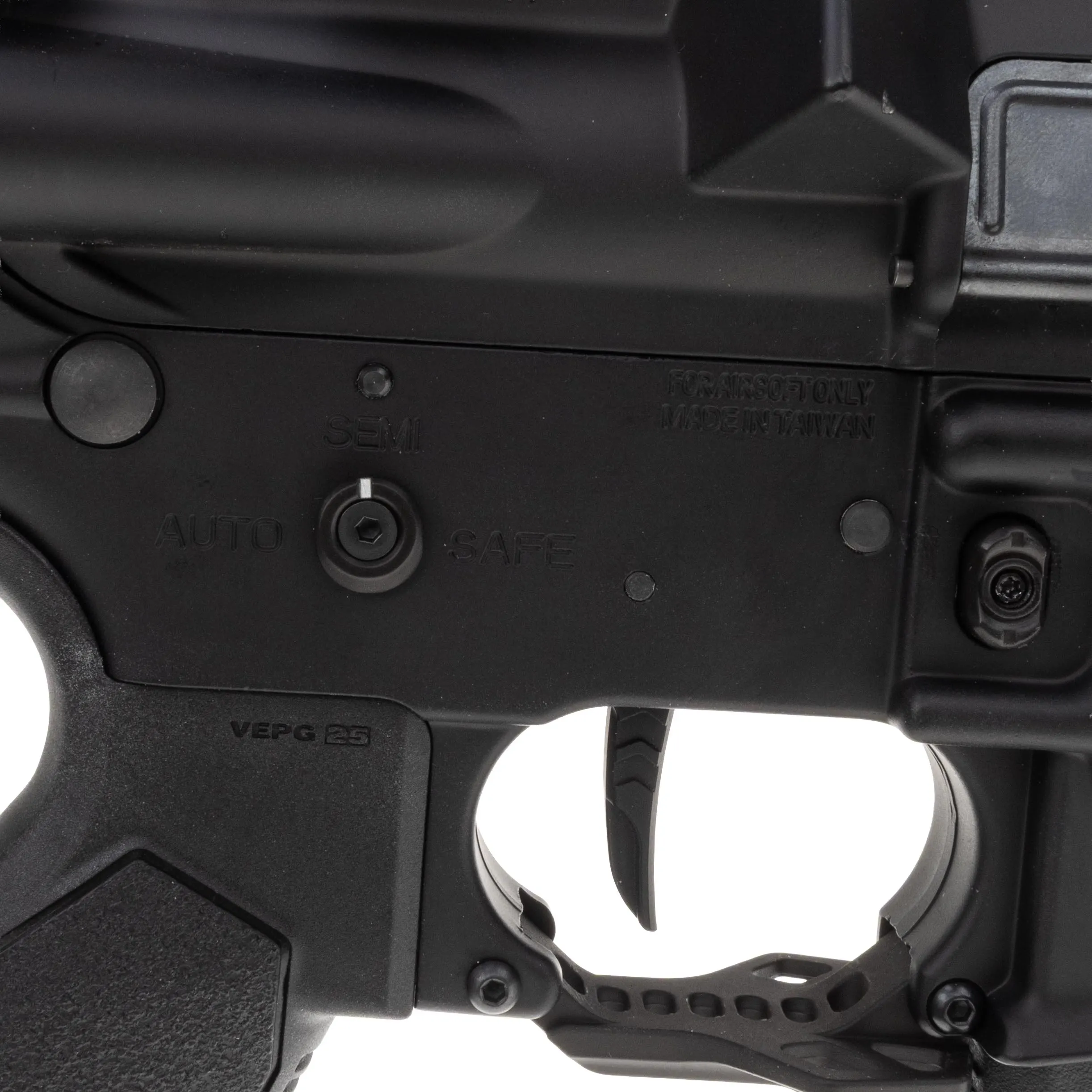 SAC x Pulsar D2 Strike Industried Gridlock 15", Black/Red