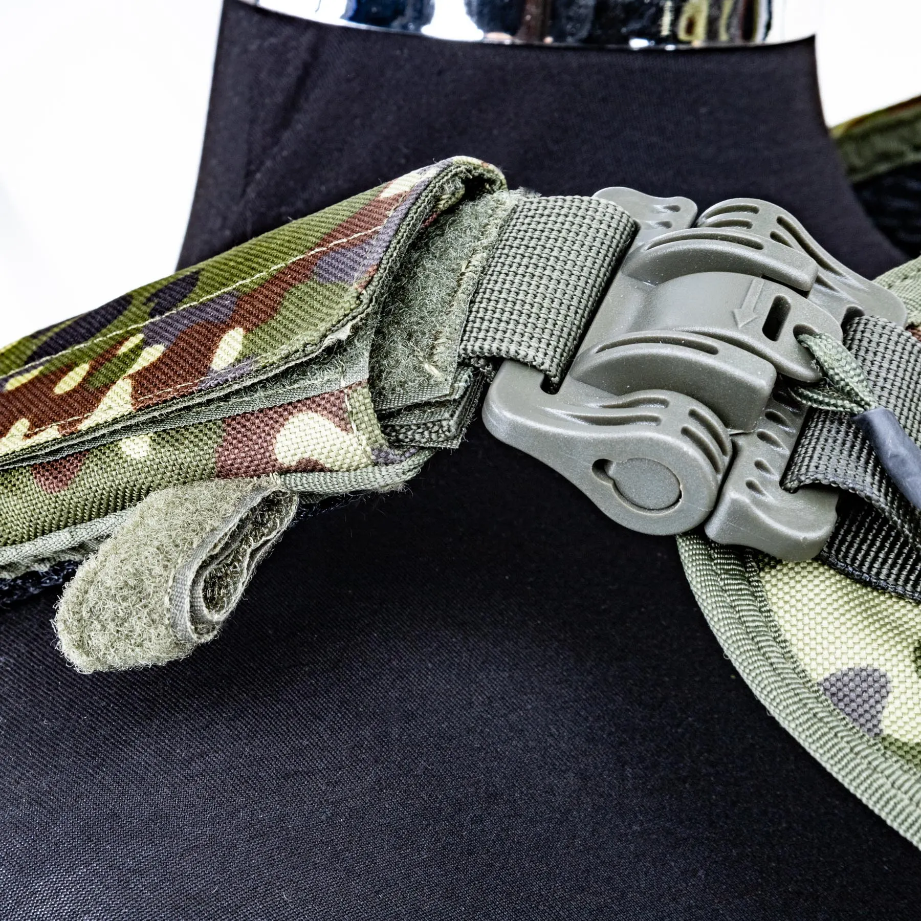 Shadow Plate Carrier Falcon QRB, Flecktarn Shadow Plate Carrier Falcon QRB, Flecktarn