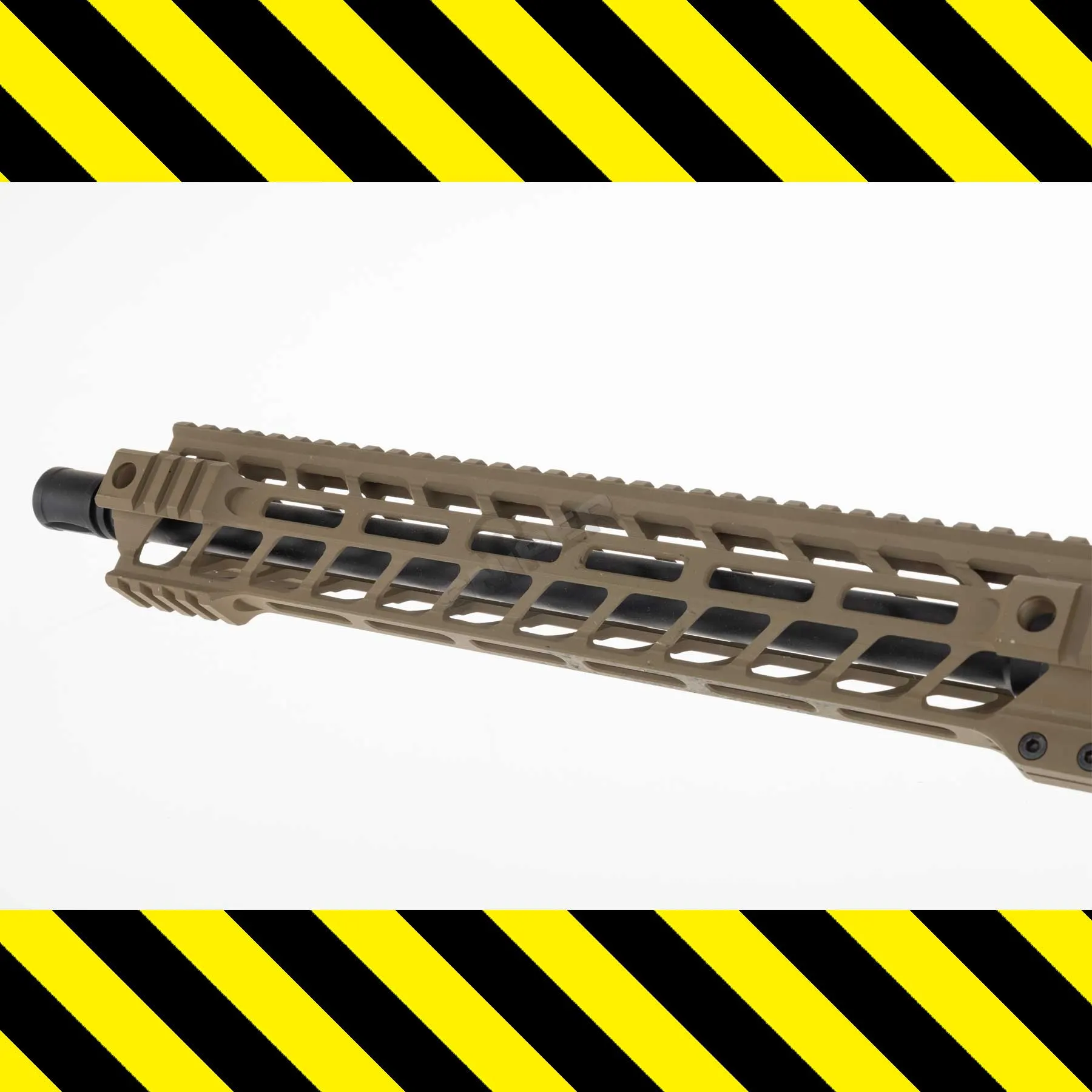 B-Ware Enforcer Battle Hawk 14" (S)AEG, Tan B-Ware Enforcer Battle Hawk 14" (S)AEG, Tan