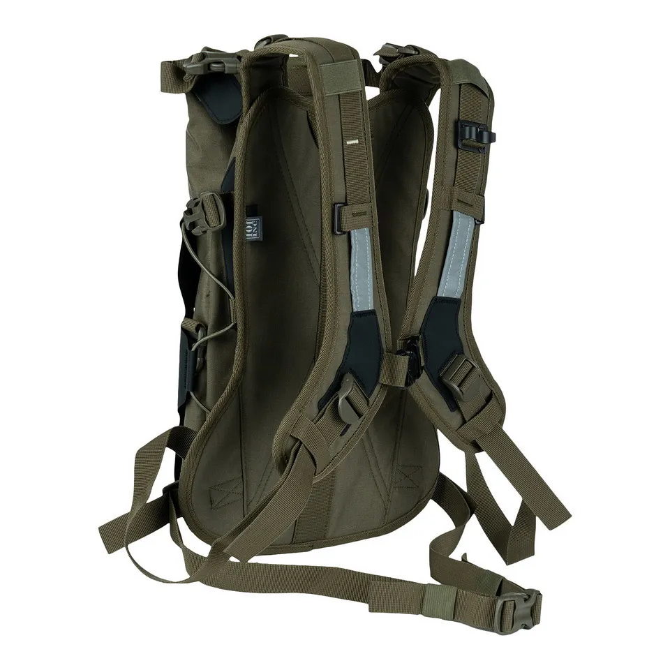Tactical Hydration Backpack w/ 2L Waterbladder