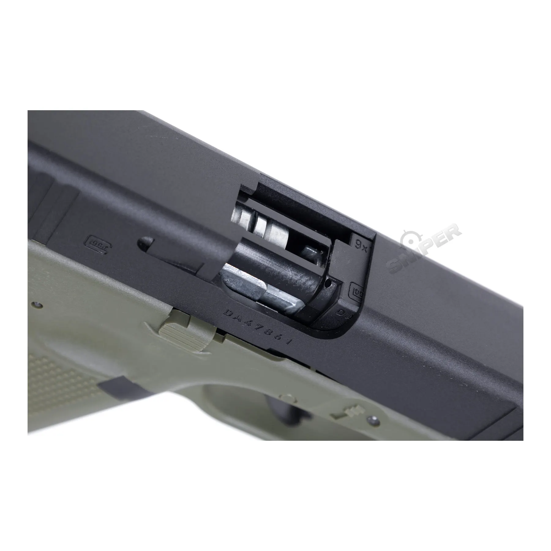 Glock 17 Gen 5 GBB Softair Pistole, Black/Green