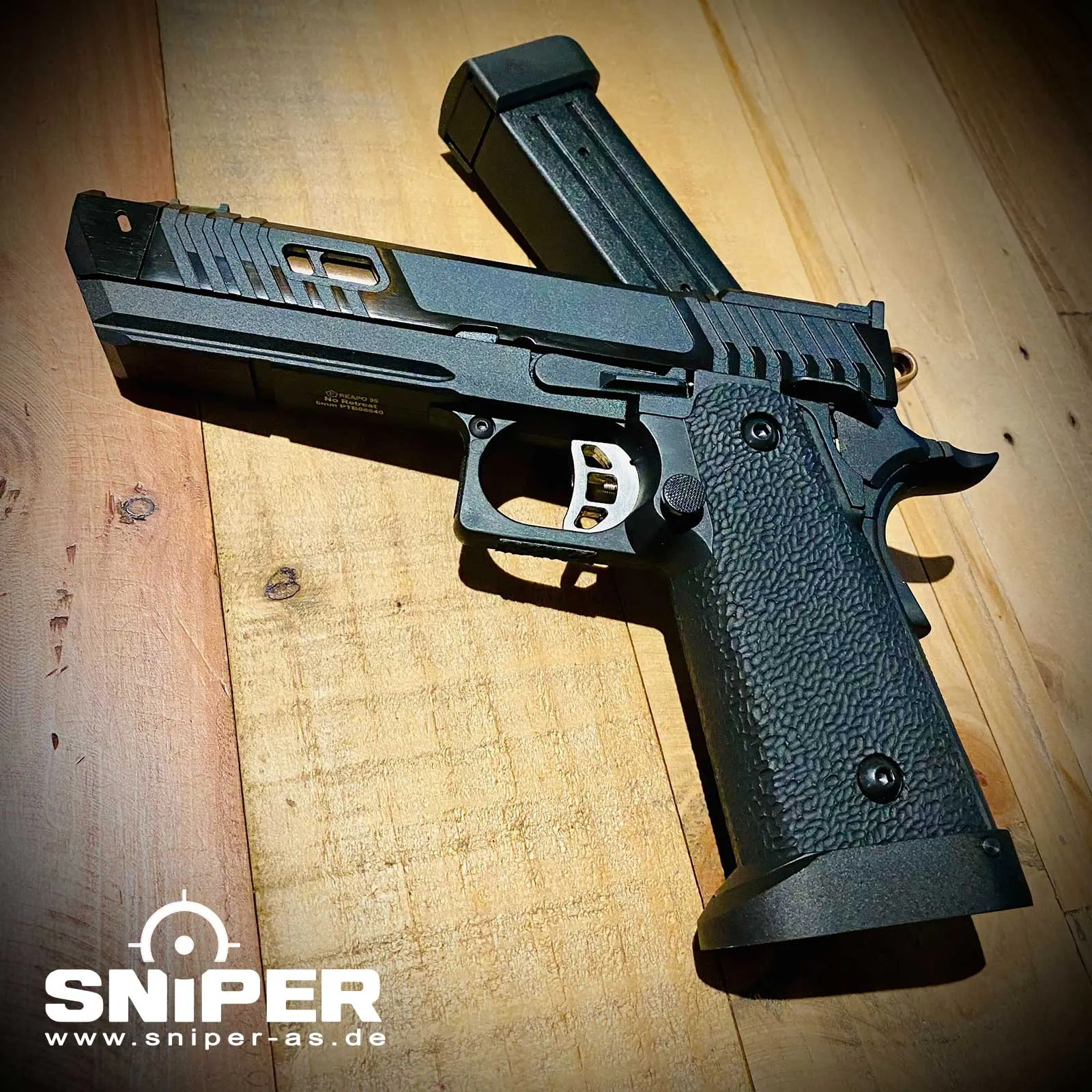 Bundle Deal #2 - Reapo JW4 Black Viper Softair Pistole, CO2 und GAS