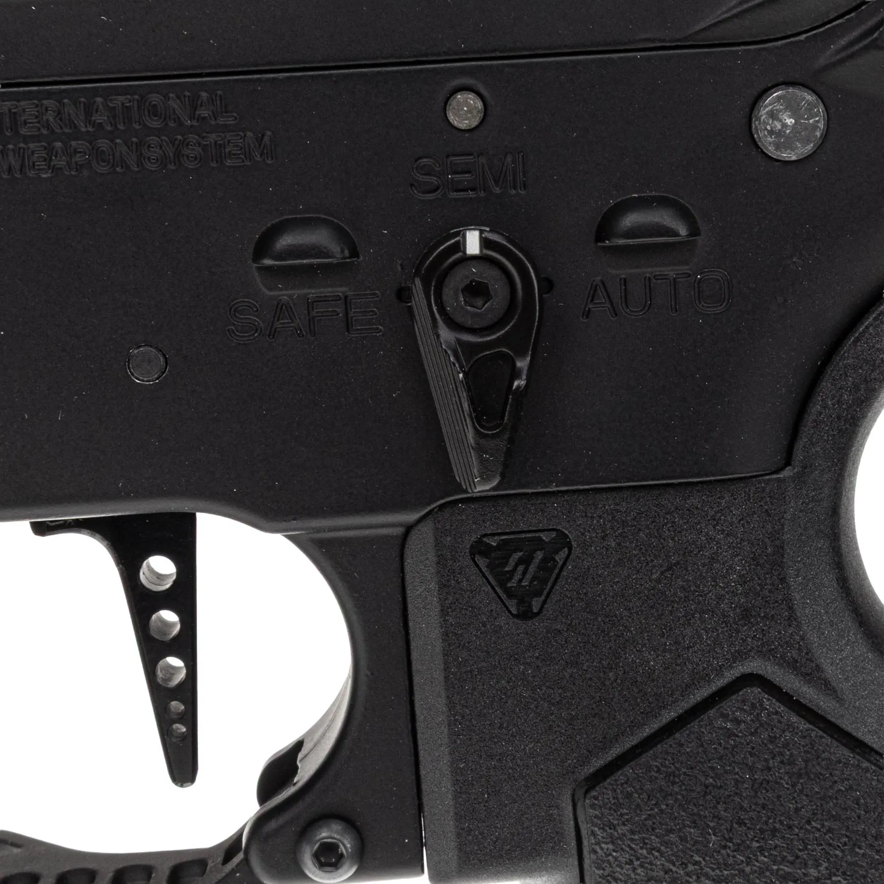 SAC x Fusion F2 Strike Industries Gridlock 11", Black/Gold