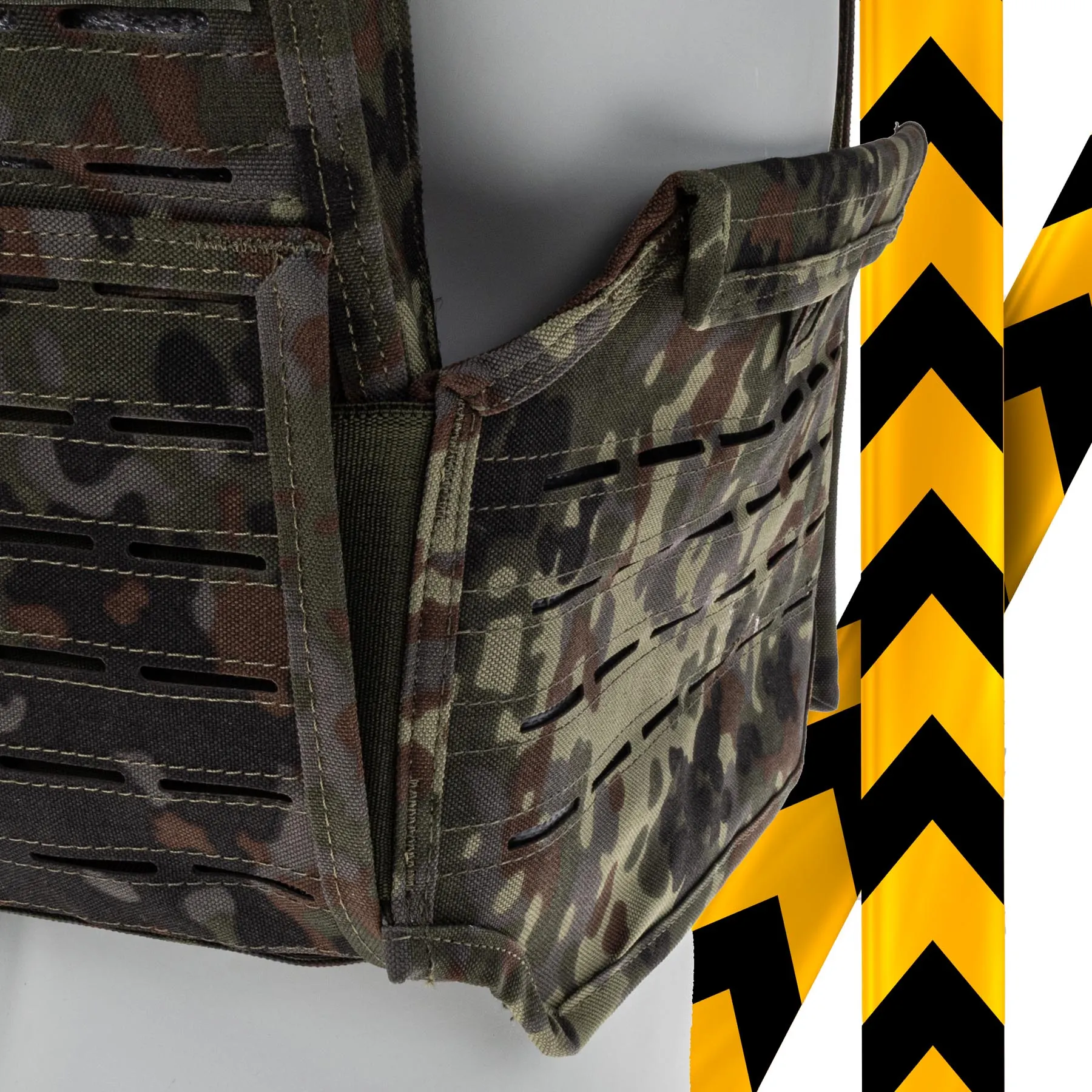 B-Ware Reaper Plattenträger, Flecktarn