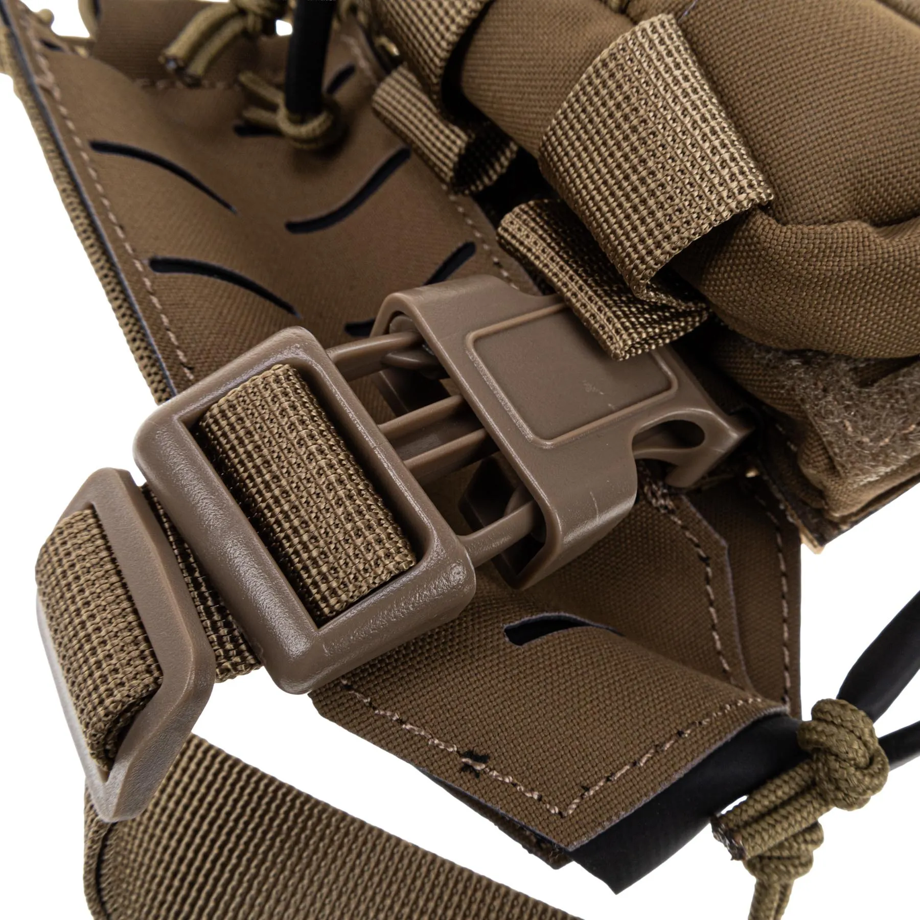 Conquer Titan Chest Rig, Coyote Conquer Titan Chest Rig, Coyote