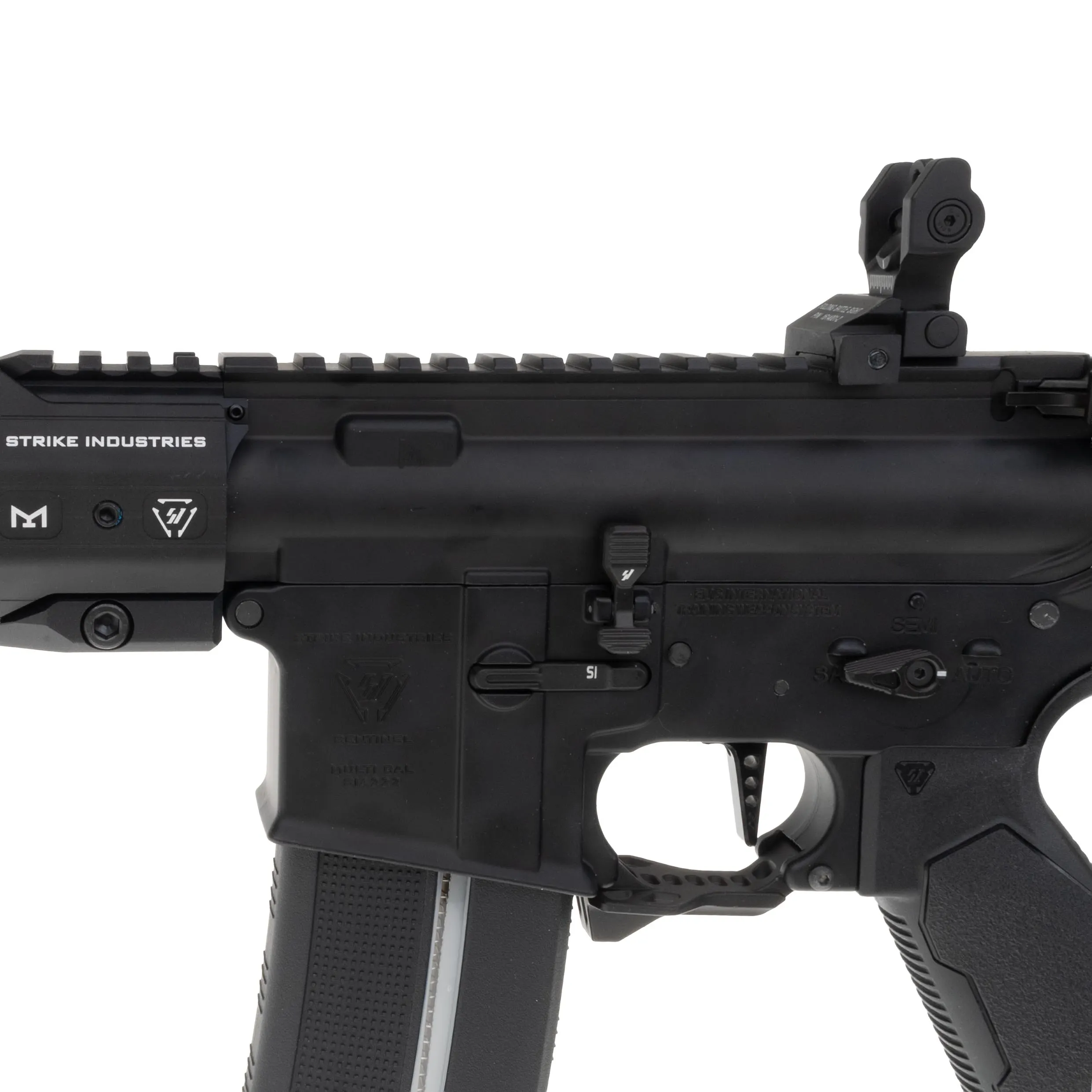 SAC x Fusion F2 Strike Industried Gridlock 11", Black