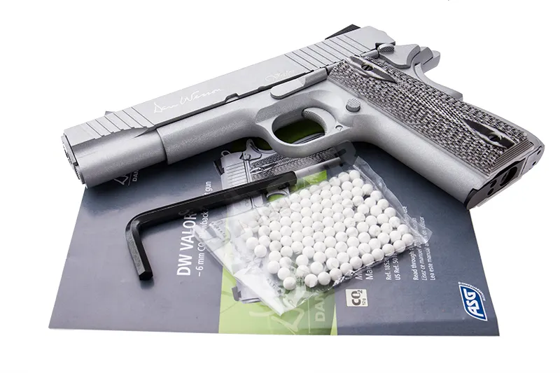 Dan Wesson 1911 Valor CO2, GBB