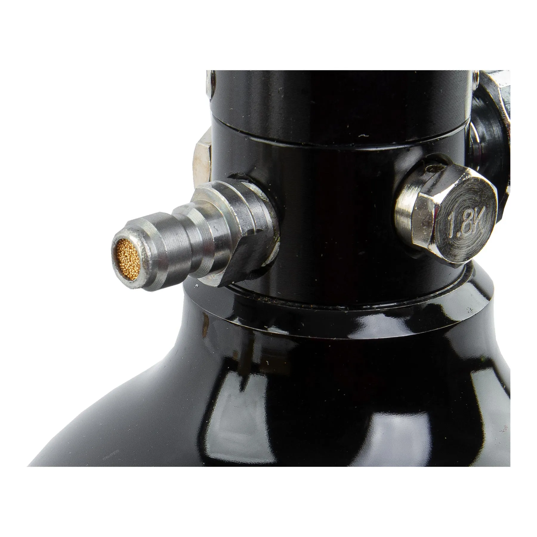 Dominator 1L HPA Aluminium Tank w/ 3000PSI Regulator Dominator 1L HPA Aluminium Tank w/ 3000PSI Regulator